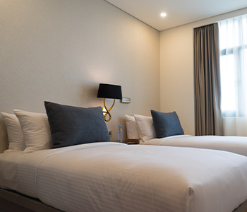 ビジネスホテル